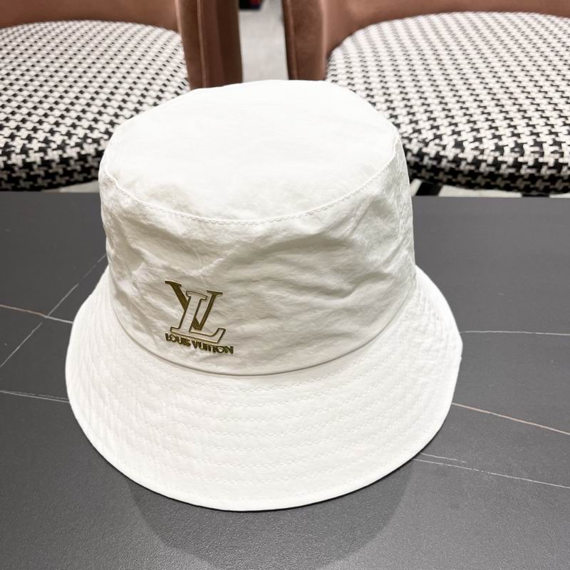 LV hat (20)