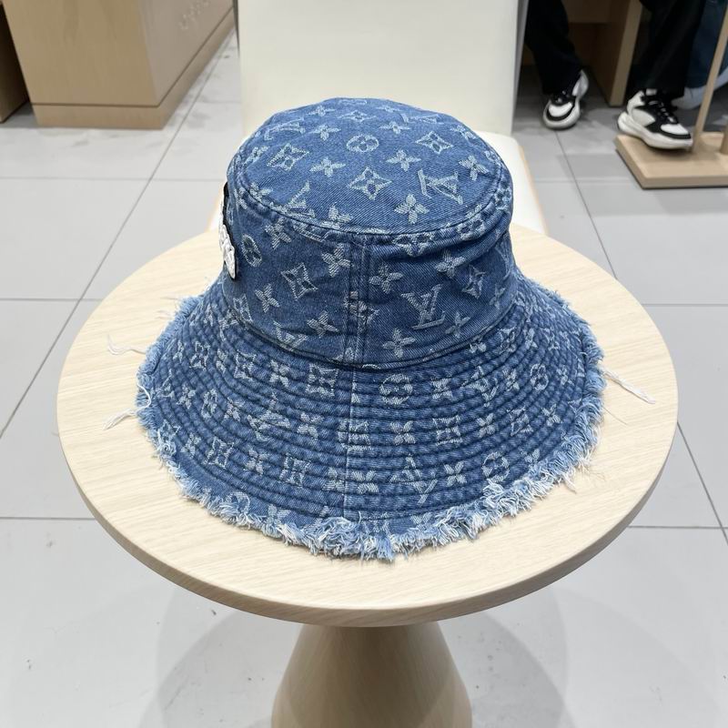 LV hat (26)