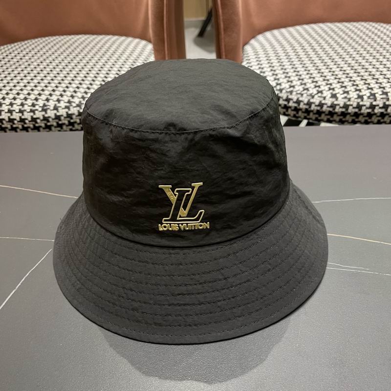 LV hat (32)