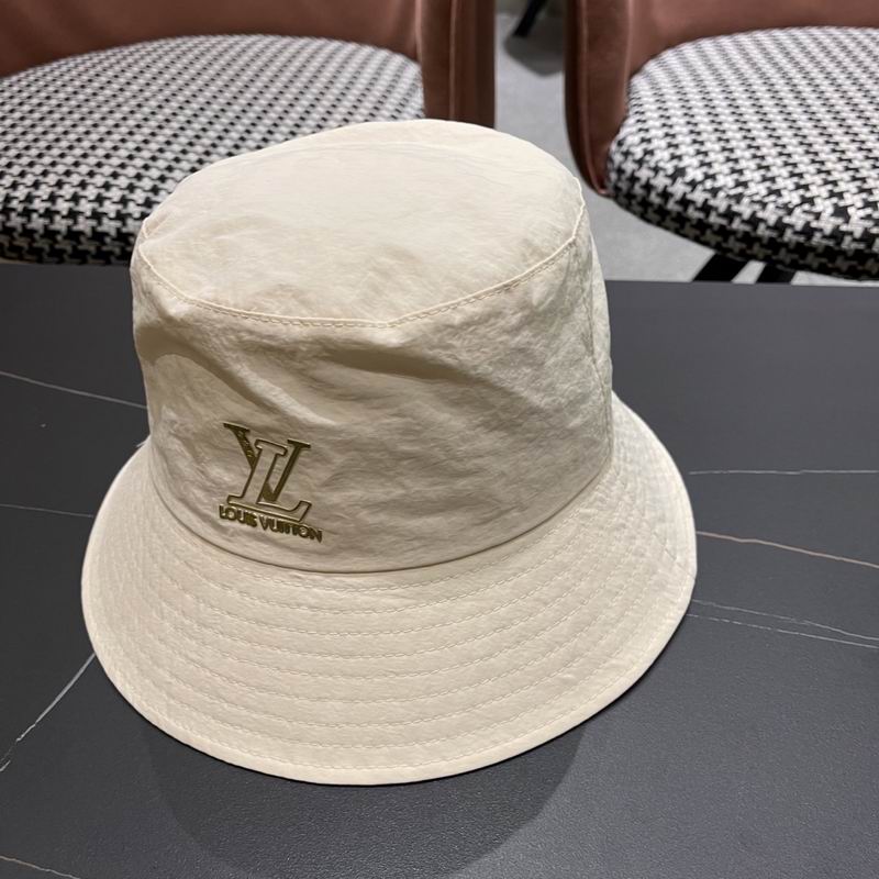 LV hat (42)