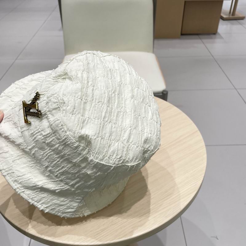 LV hat (58)