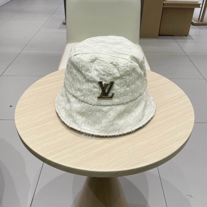 LV hat (60)