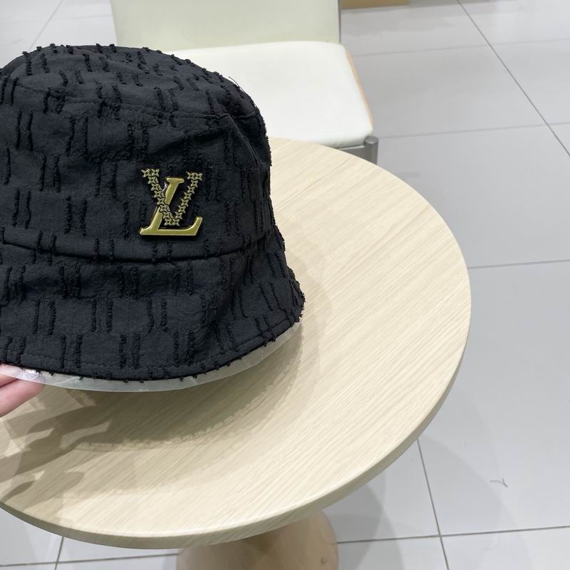 LV hat (63)