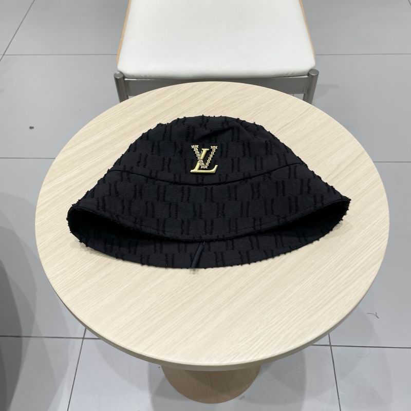 LV hat (70)