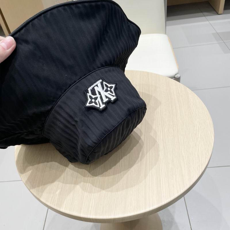 LV hat (85)