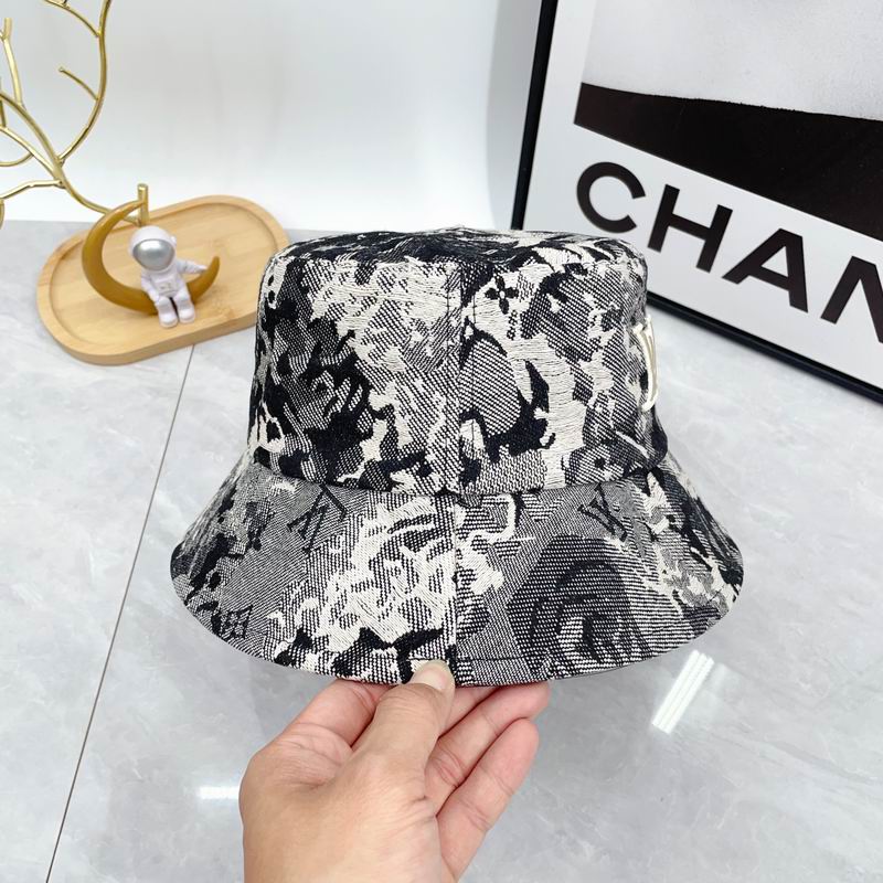 LV hat dx (30)