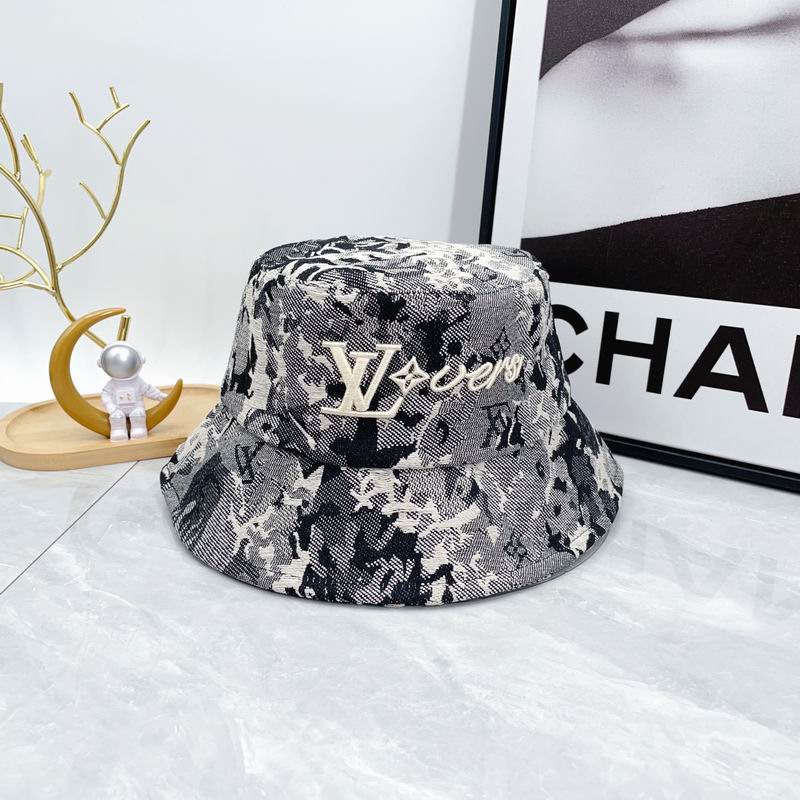 LV hat dx (32)