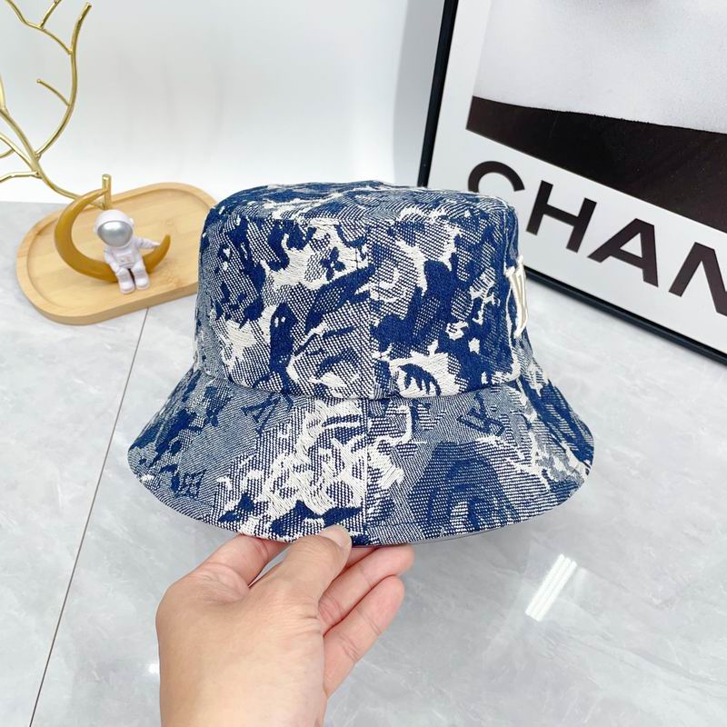 LV hat dx (39)