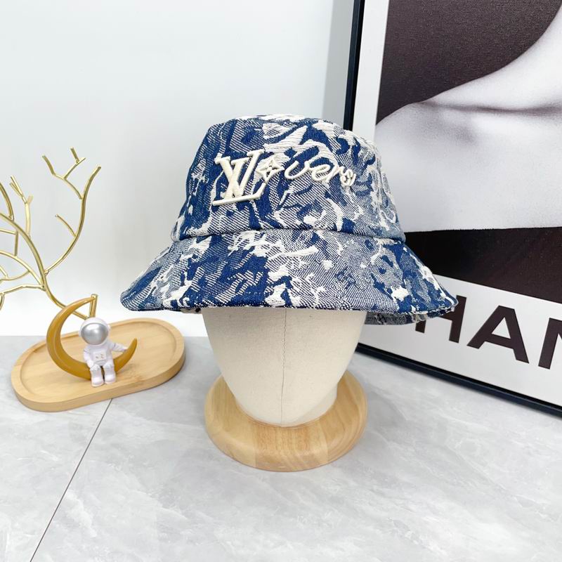 LV hat dx (44)