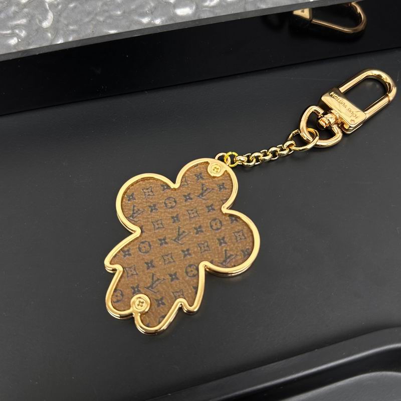 LV keyring (14)