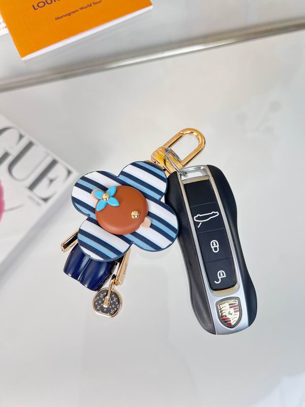 LV keyring (153)