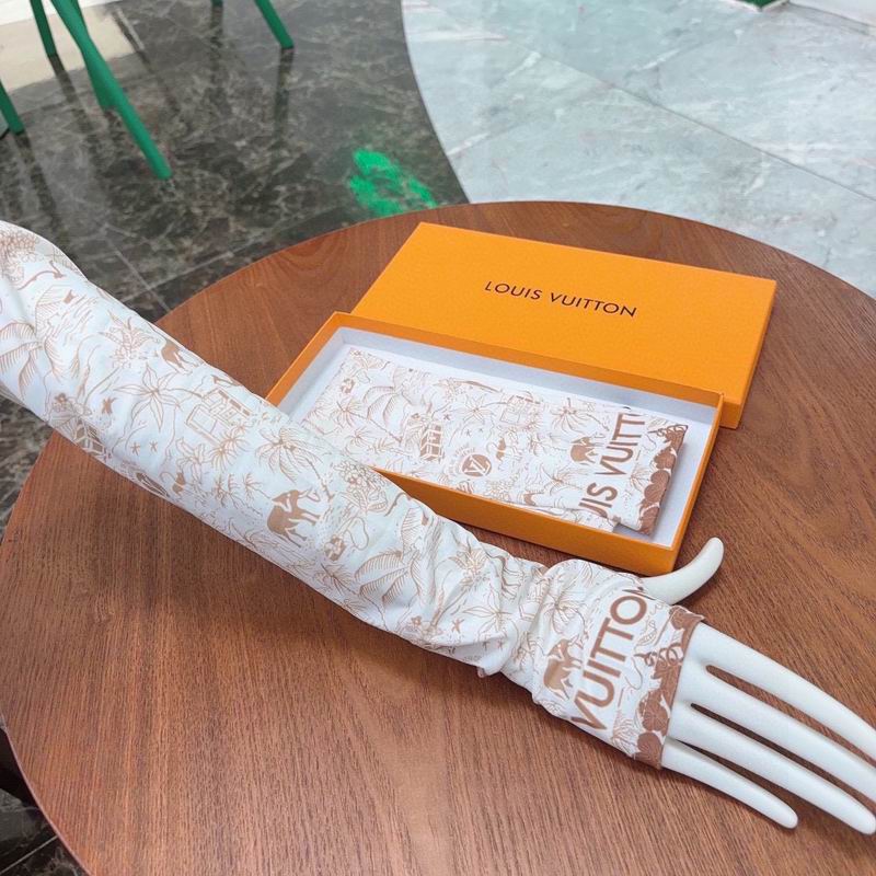 LV oversleeve hh (45)