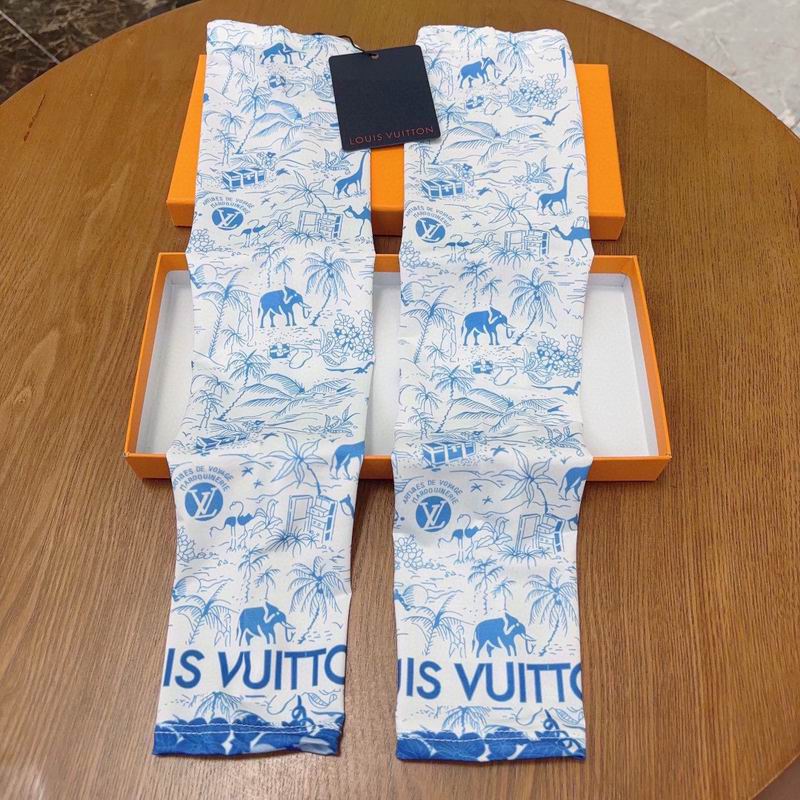 LV oversleeve hh (58)