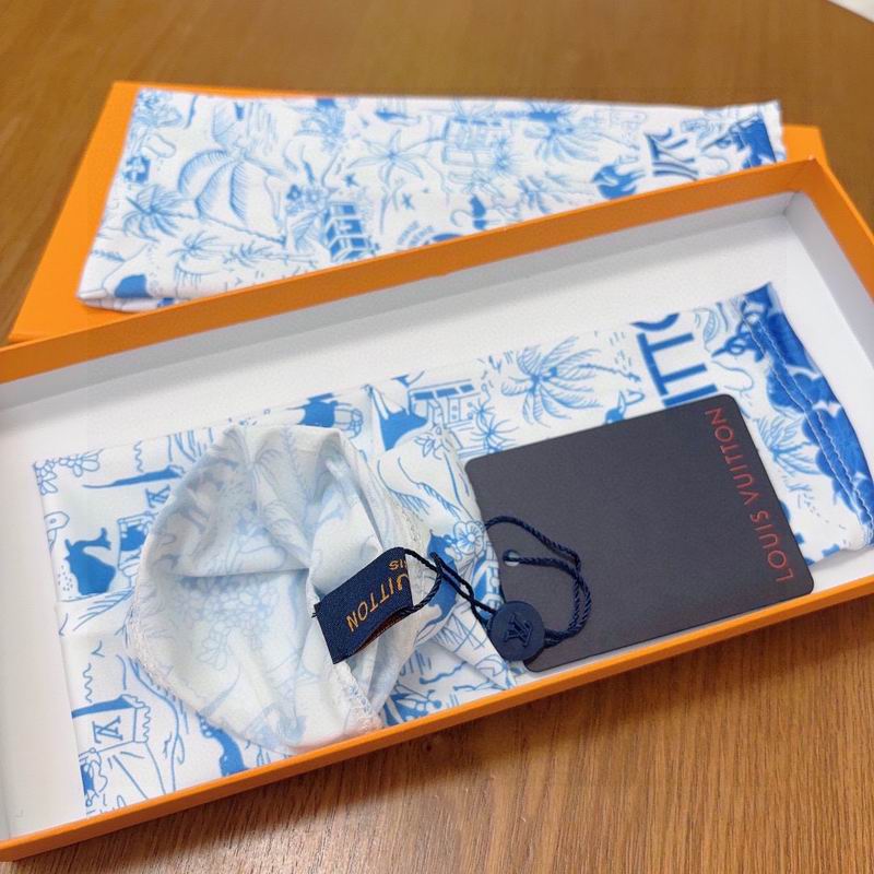 LV oversleeve hh (60)