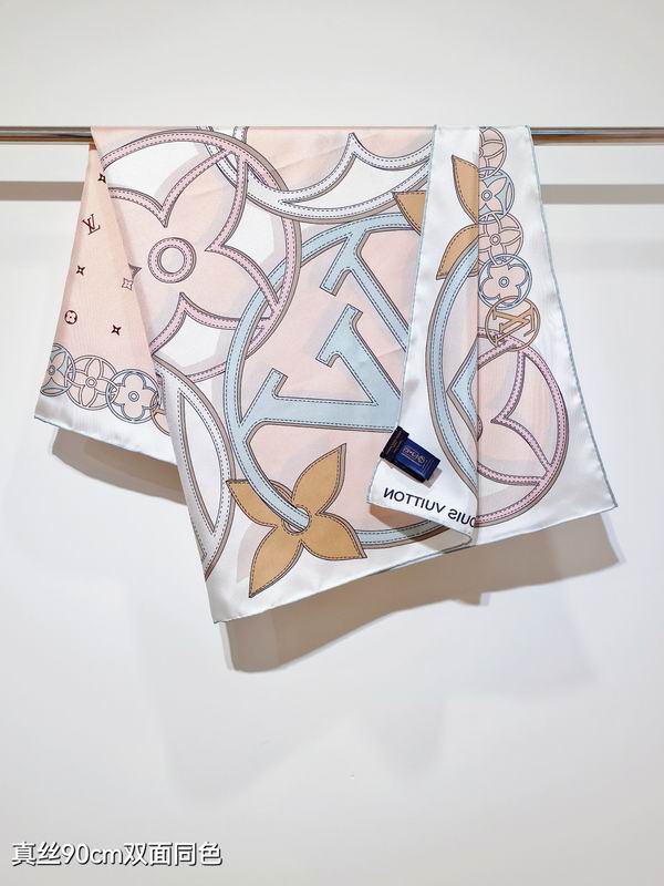 LV silk Scarf 90X90cm E01 (18)