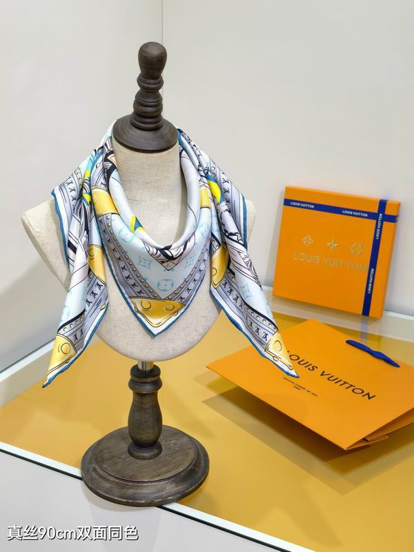 LV silk Scarf 90X90cm E03 (12)