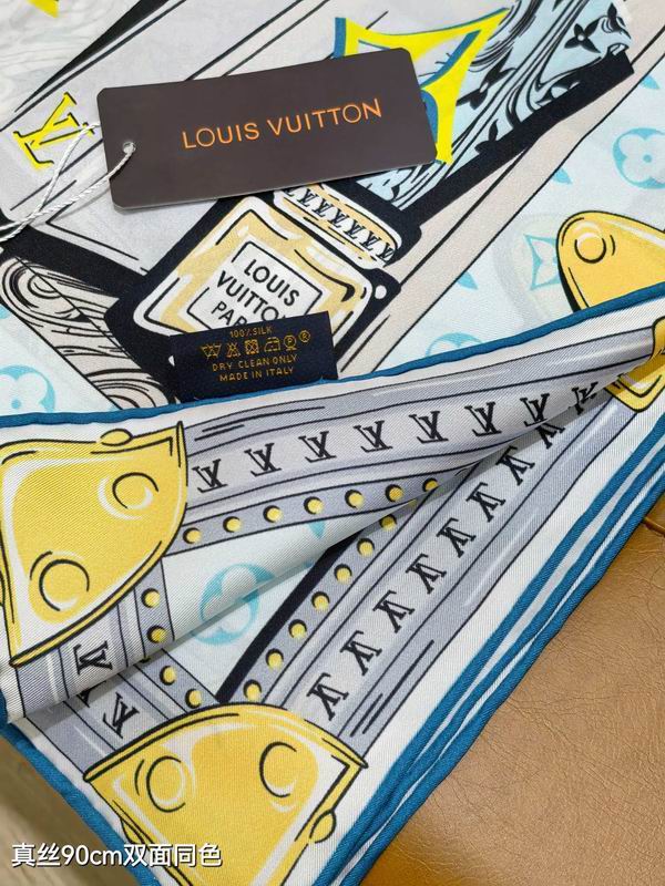 LV silk Scarf 90X90cm E03 (14)