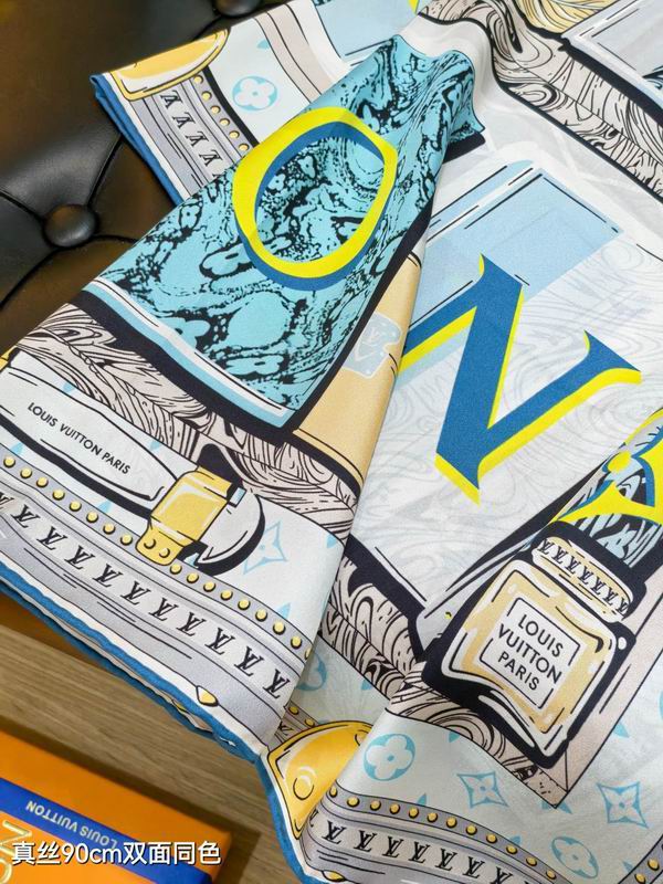 LV silk Scarf 90X90cm E03 (15)