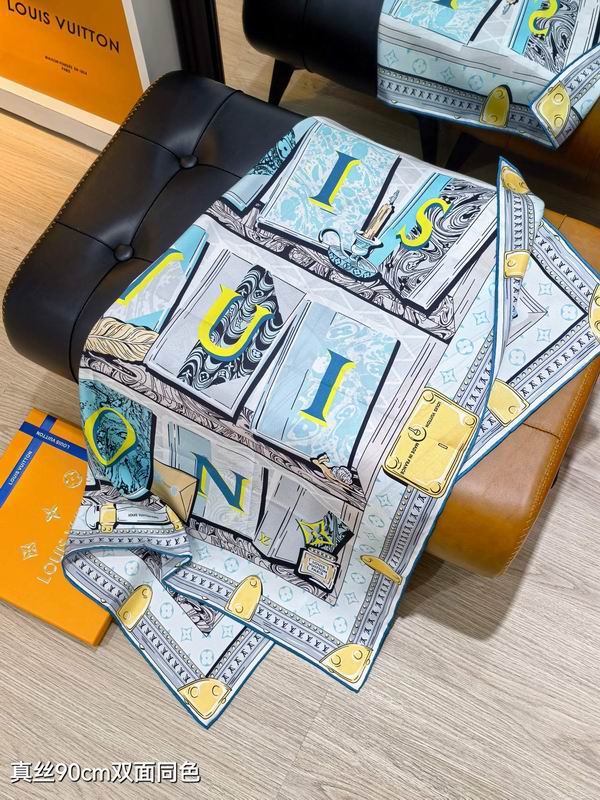 LV silk Scarf 90X90cm E03 (16)