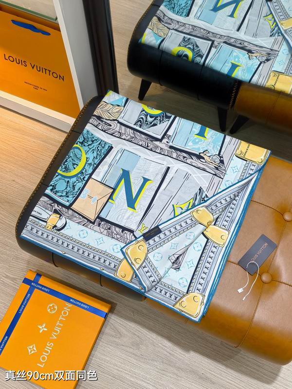 LV silk Scarf 90X90cm E03 (17)