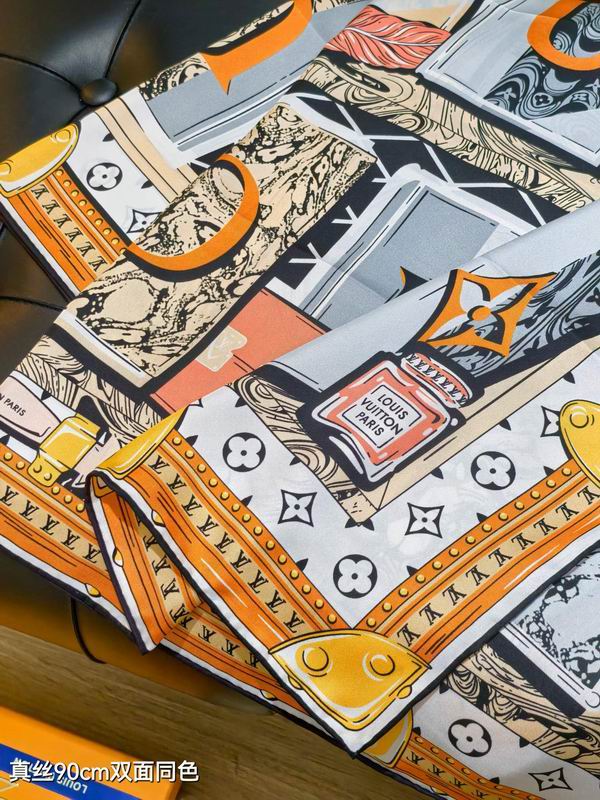 LV silk Scarf 90X90cm E03 (5)