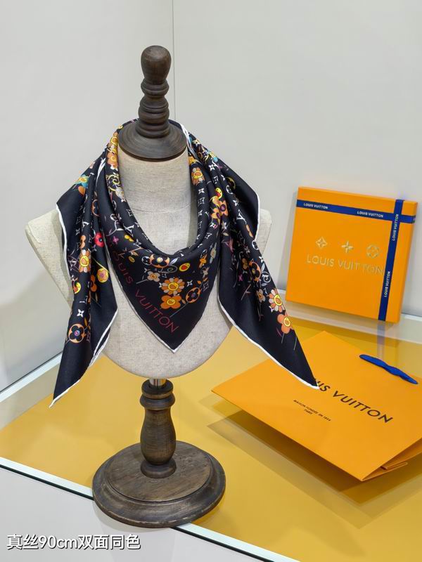 LV silk Scarf 90X90cm E032923 (1)