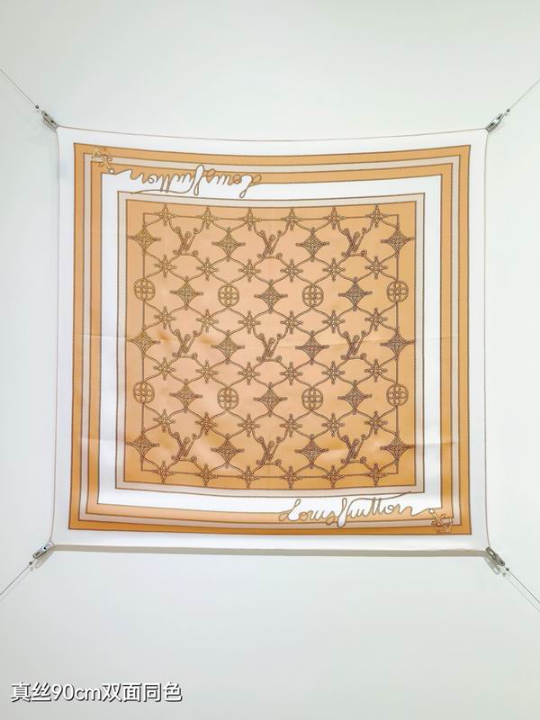 LV silk Scarf 90X90cm E25 (3)