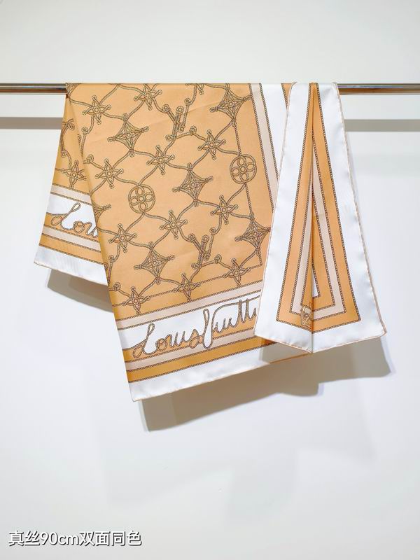 LV silk Scarf 90X90cm E25 (8)