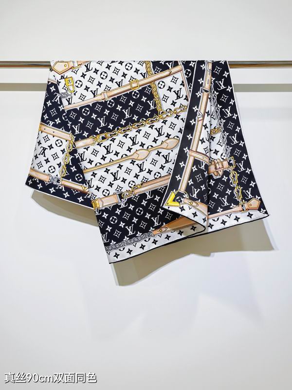 LV silk Scarf 90X90cm E29 (8)