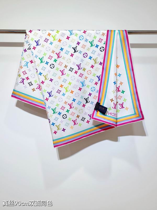 LV silk scarf 90X90cm E01 (12)