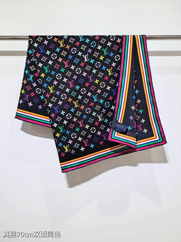 LV silk scarf 90X90cm E01 (3)
