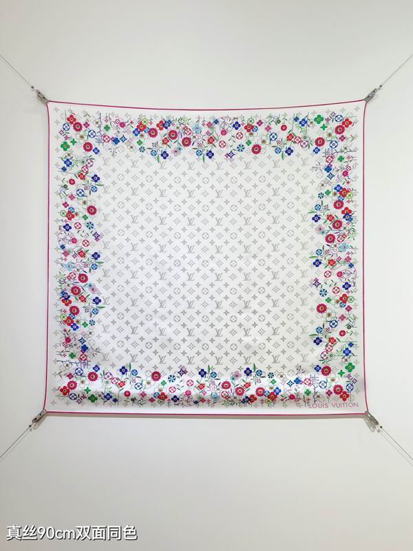 LV silk scarf 90X90cm E032923 (8)
