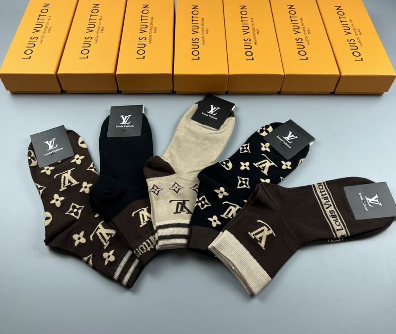 LV socks (45)
