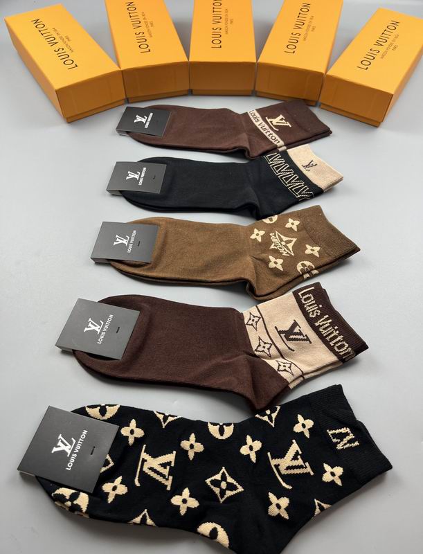 LV socks (55)