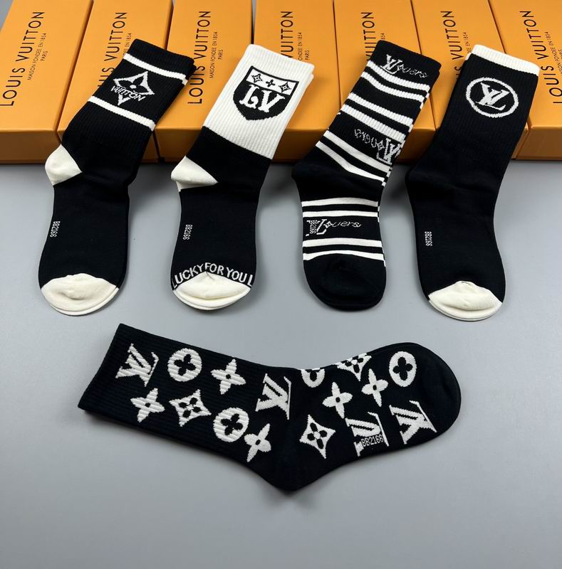 LV socks (82)
