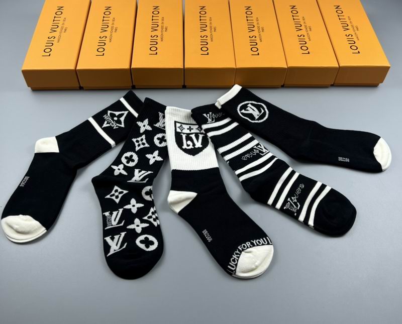 LV socks (84)
