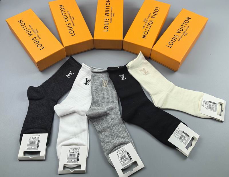 LV socks (92)