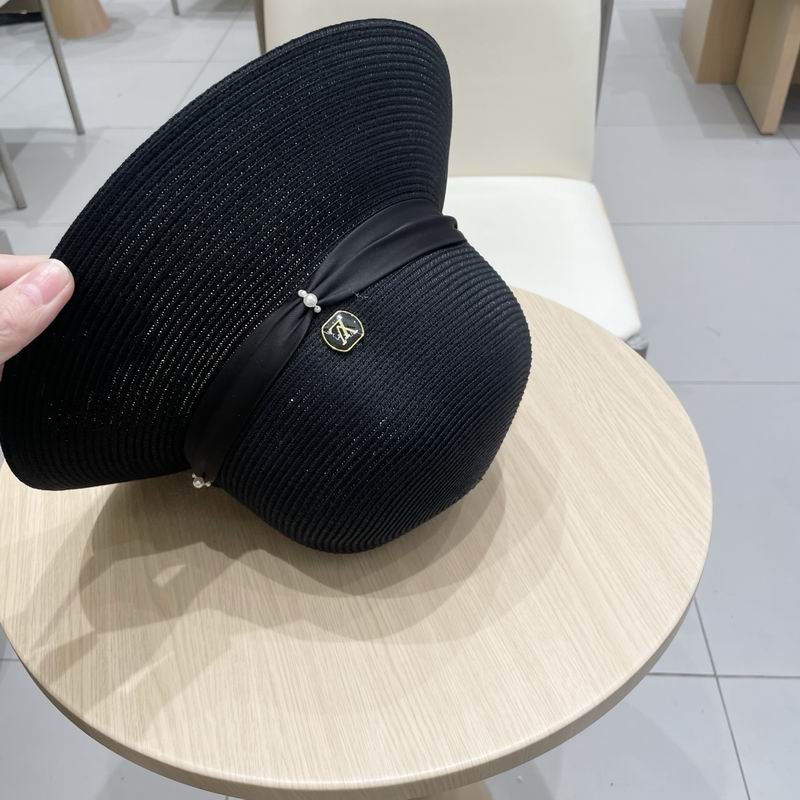 LV top hat (16)