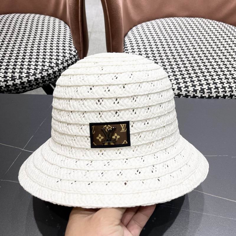 LV top hat (35)