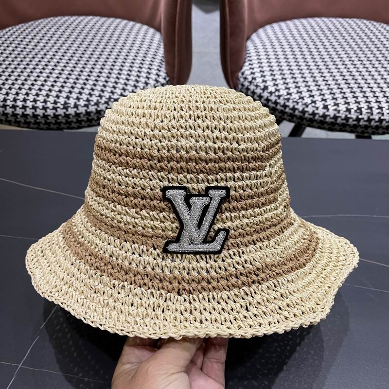 LV top hat (40)