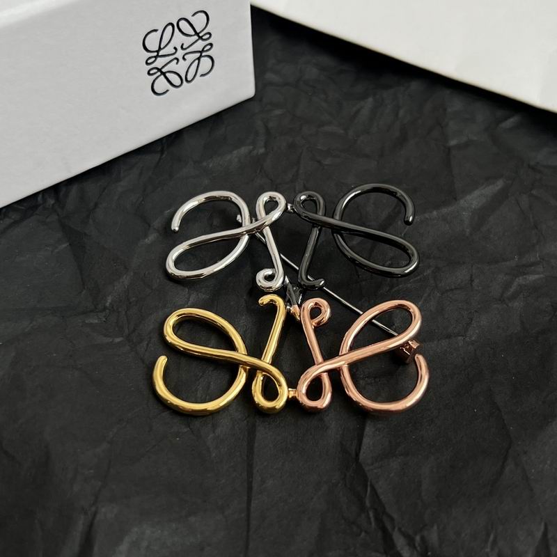 Loewe brooch 03yxh38 (6)