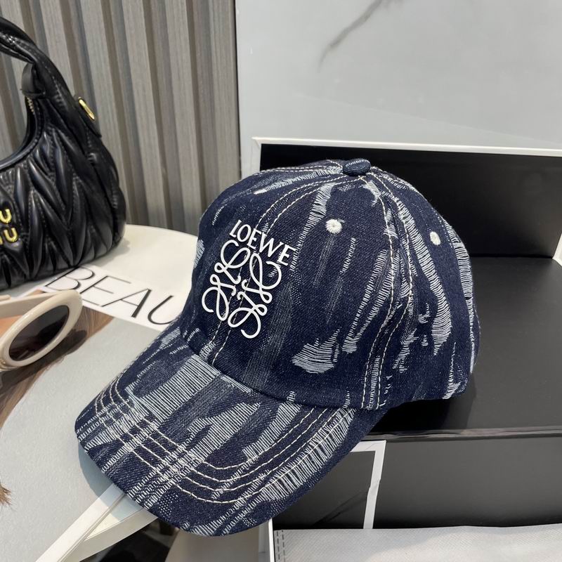 Loewe cap dx (19)
