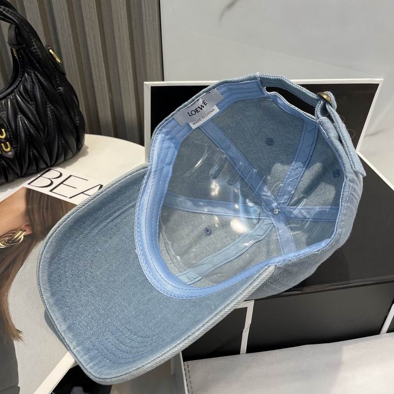 Loewe cap dx (56)