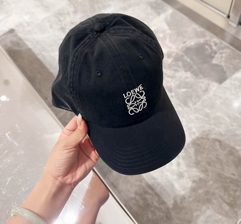 Loewe cap dx (71)