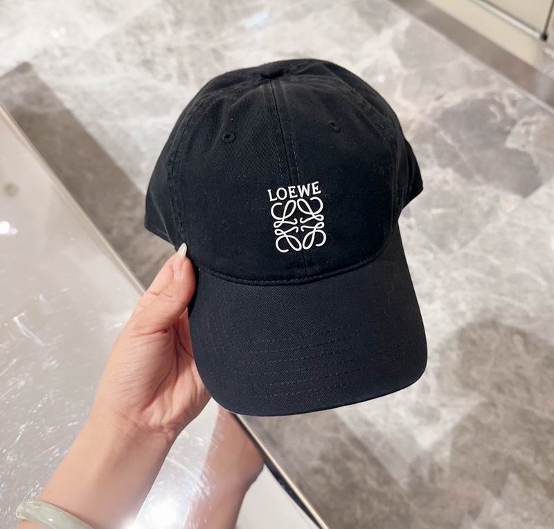 Loewe cap dx (74)