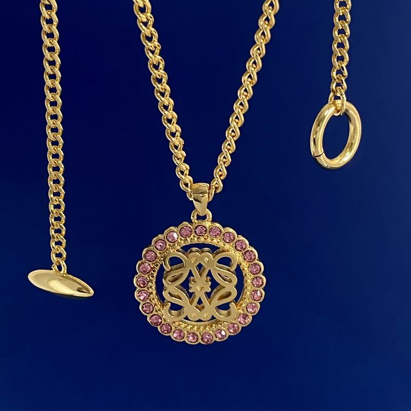 Loewe necklace 02yxh33 (2)