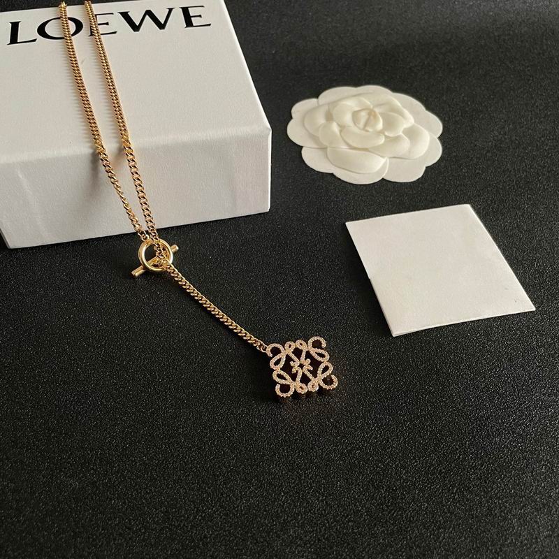 Loewe necklace 02yxh34 (2)