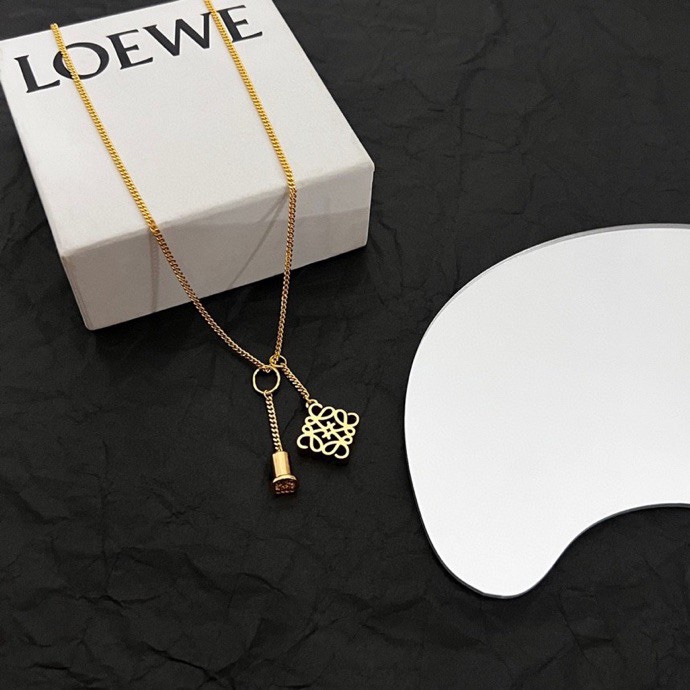 Loewe necklace 03yxh35 (2)