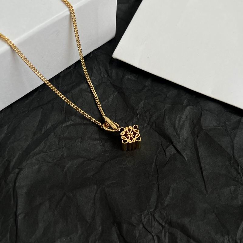 Loewe necklace 03yxh36 (3)