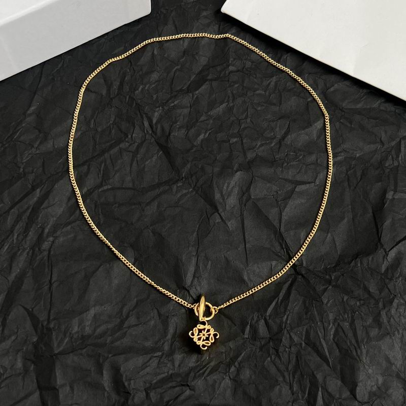 Loewe necklace 03yxh36 (4)